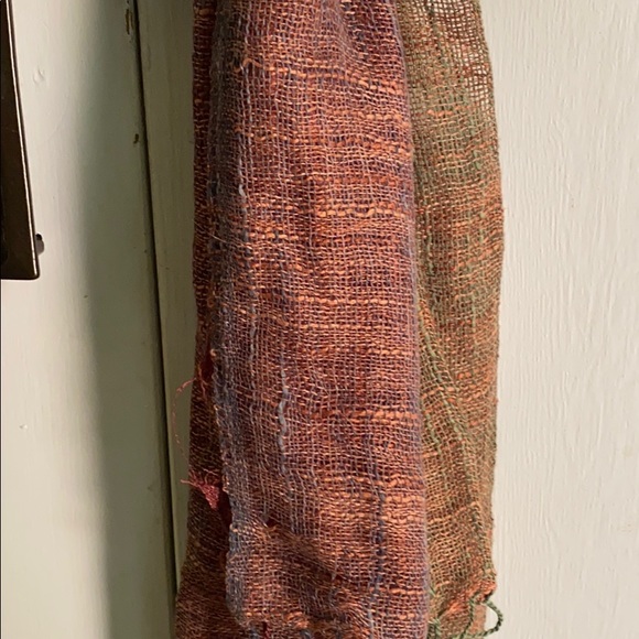 Colorful woven vintage scarf - Picture 4 of 6